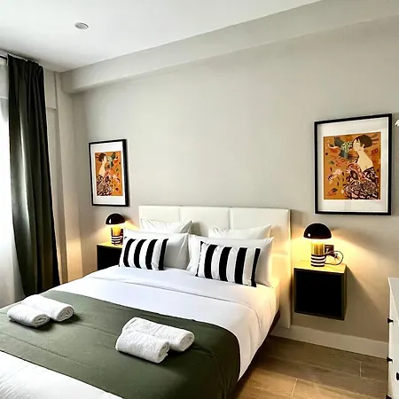Apartment Elite - Art Collection - Gustav *