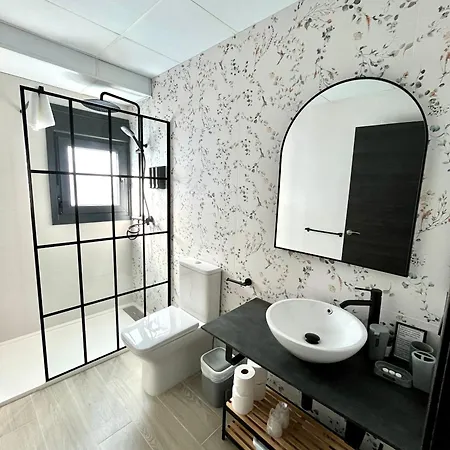 Lejlighed Elite - Art Collection - Gustav Mérida