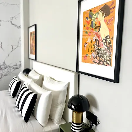 Elite - Art Collection - Gustav Apartment Merida